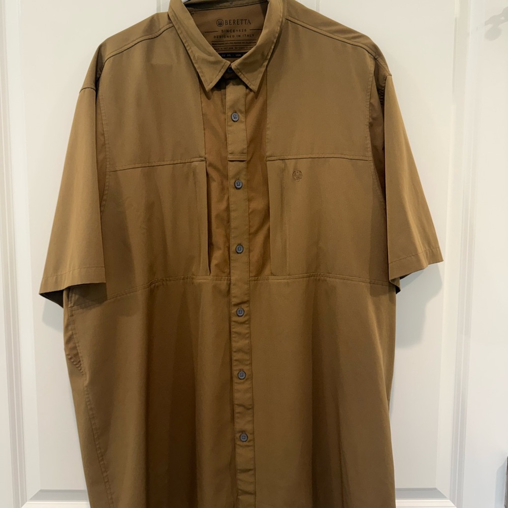 Beretta Men's Short-Sleeve Button-Down Shirt in Brown